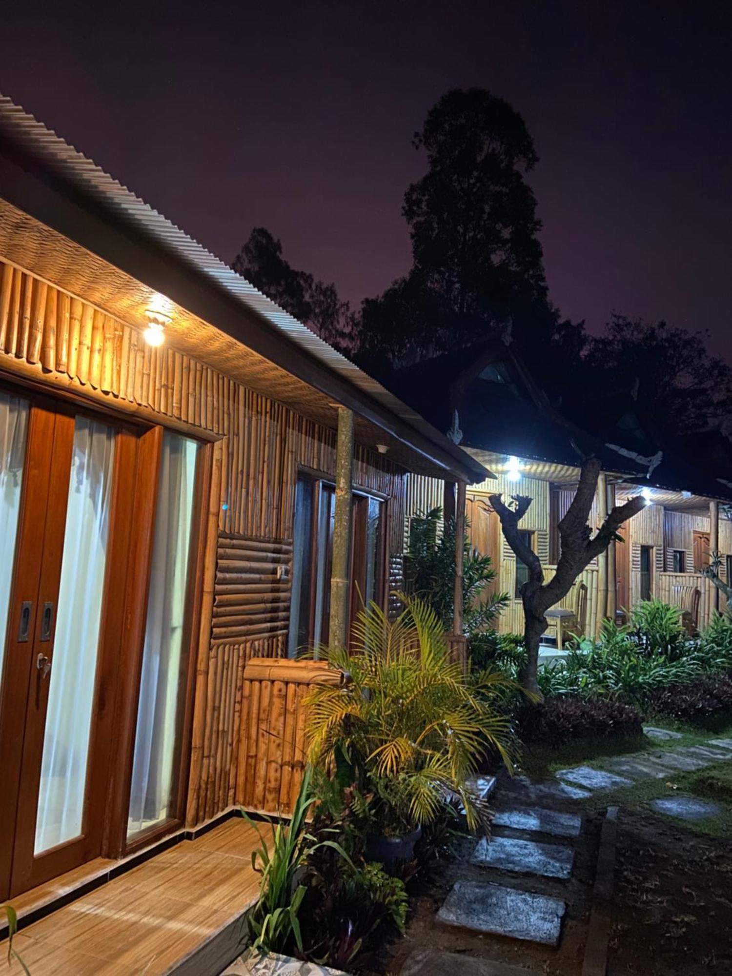 D'Yoga Bamboo Cabin กินตามานี ภายนอก รูปภาพ