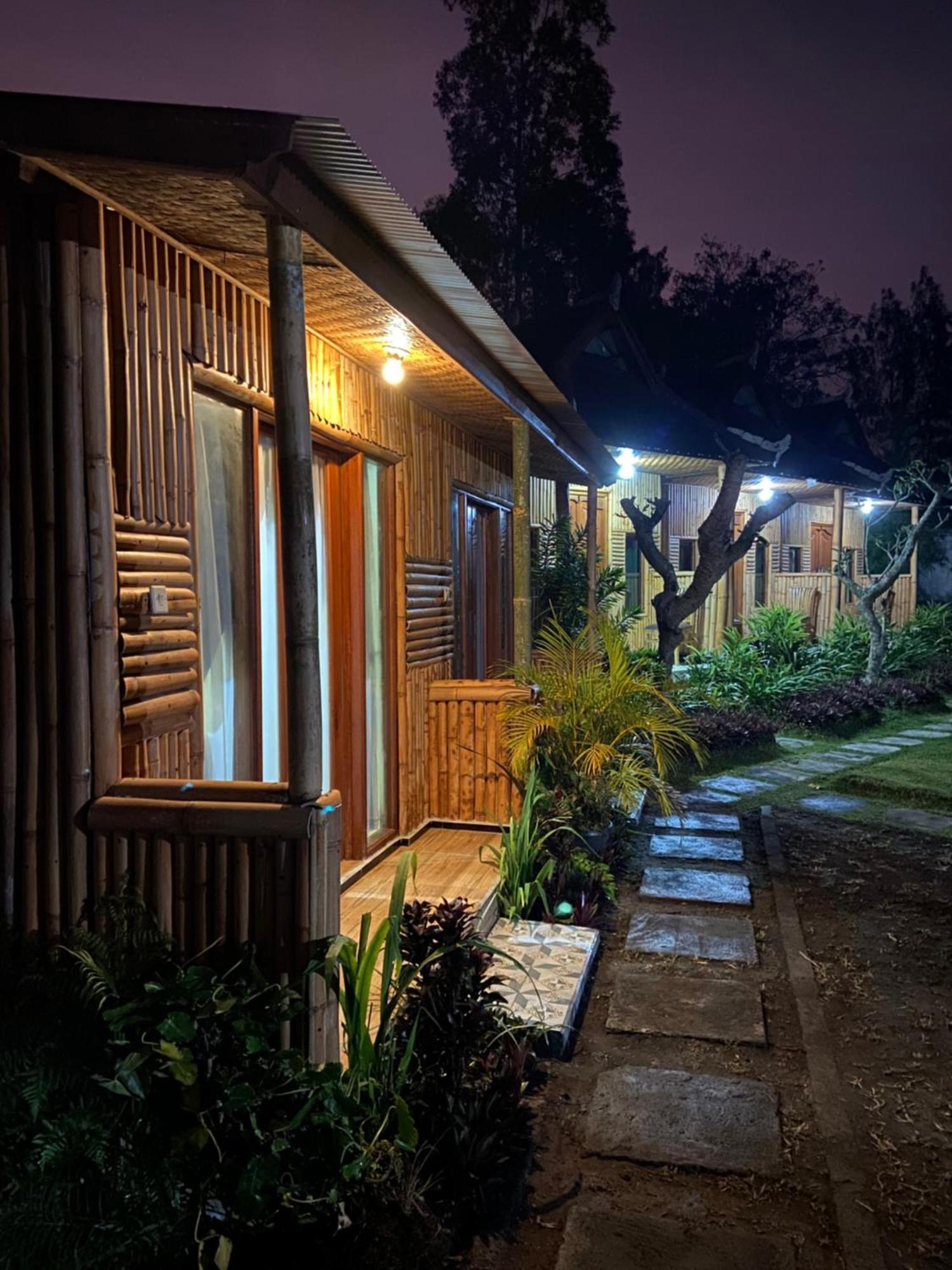 D'Yoga Bamboo Cabin กินตามานี ภายนอก รูปภาพ